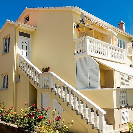 זאדאר Apartments Cvita מראה חיצוני תמונה