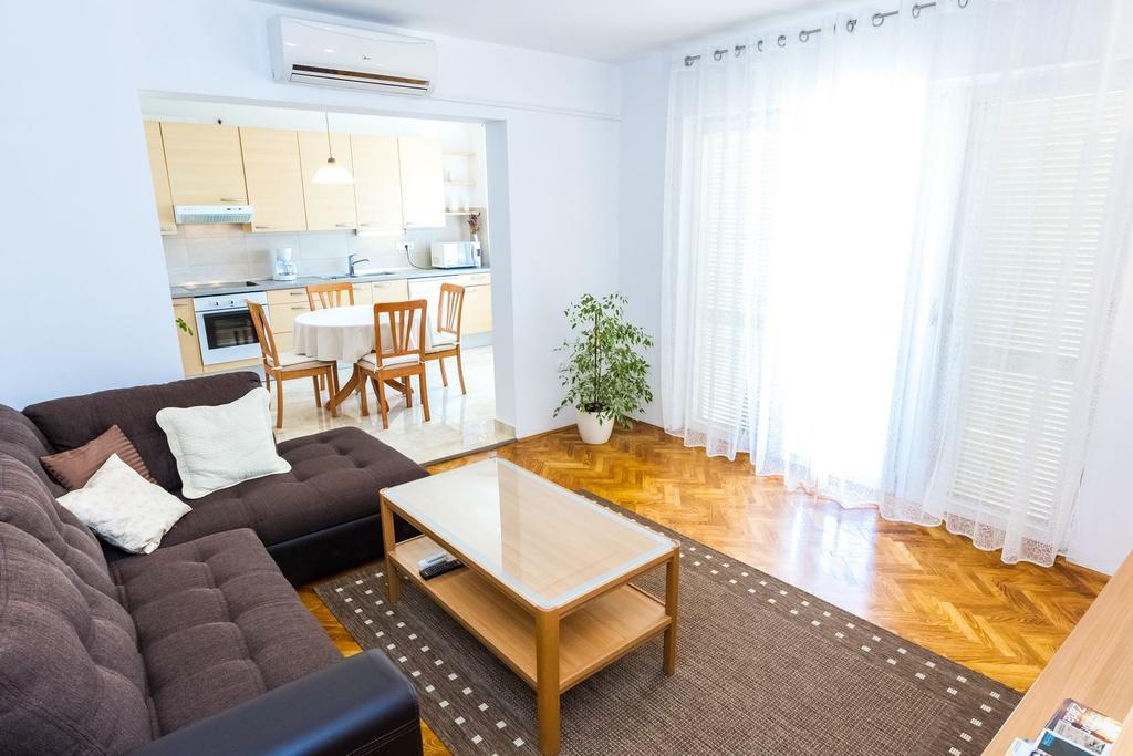 זאדאר Apartments Cvita מראה חיצוני תמונה